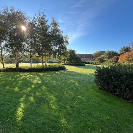 Nyrenoveret Lejlighed Med Balkon Og Parkering Esbjerg Ngoại thất bức ảnh